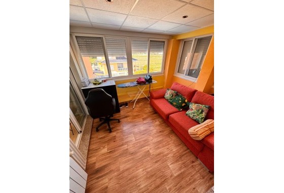 Resale - Detached Villa -
Cox