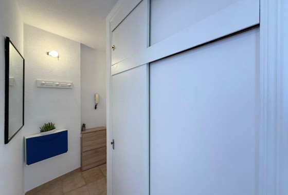 Revente - Appartement -
Torrevieja - Center