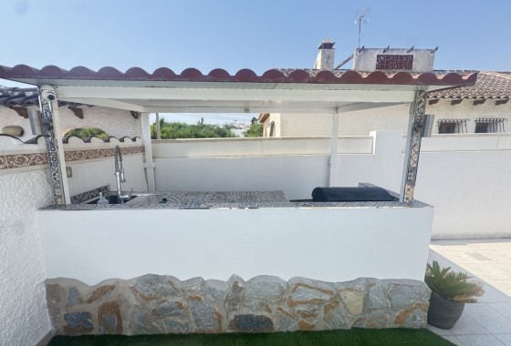 Herverkoop - Vrijstaande Villa -
San Miguel de Salinas - Eagles Nest