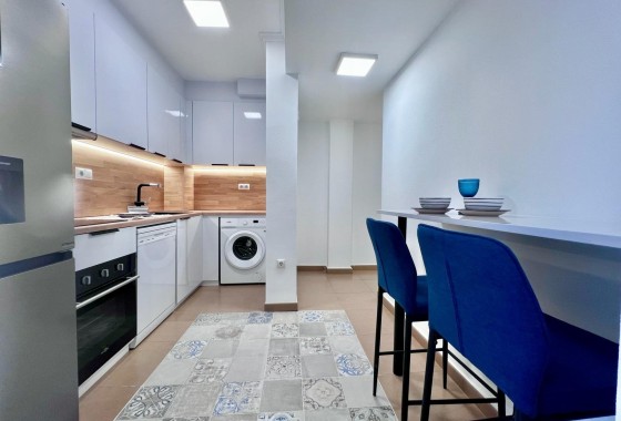 Revente - Appartement -
Torrevieja - Acequion