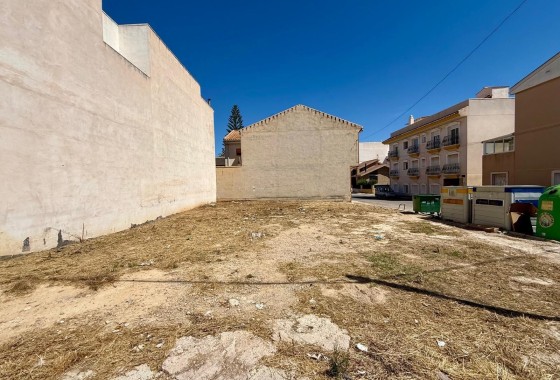 Sprzedaż - Działka / Grunt -
San Miguel de Salinas - CENTRO URBANO