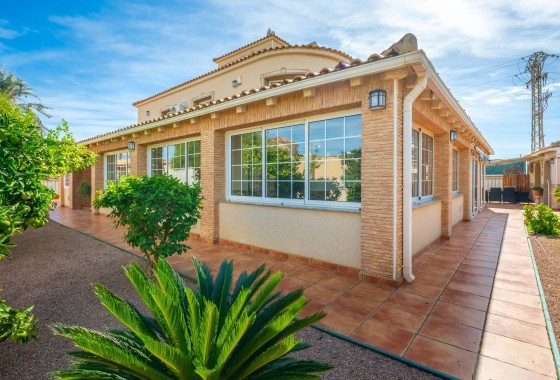 Revente - Villa Individuelle -
Torrevieja - El chaparral
