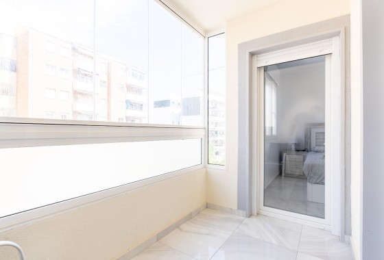 Revente - Maison de ville -
Torrevieja - Punta Prima