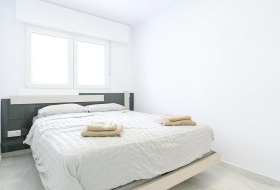 Revente - Maison de ville -
Torrevieja - Punta Prima
