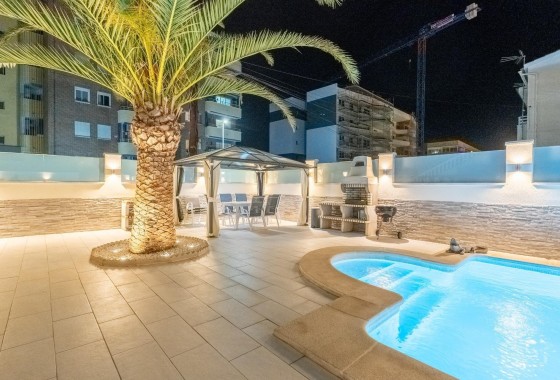 Revente - Maison de ville -
Torrevieja - Punta Prima