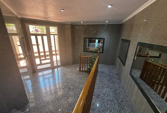 Wiederverkauf - Wohnung / Apartment -
Guardamar del Segura