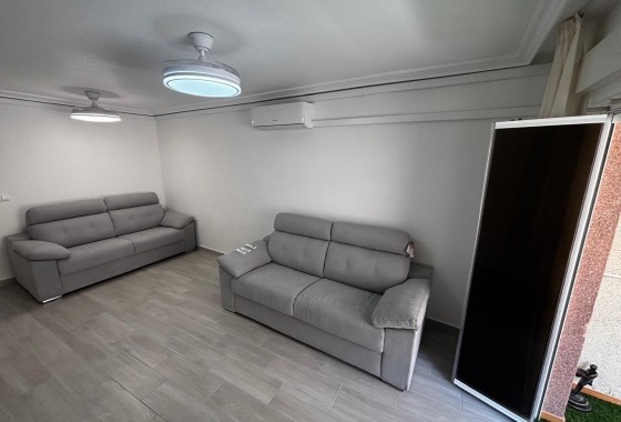 Wiederverkauf - Wohnung / Apartment -
Guardamar del Segura