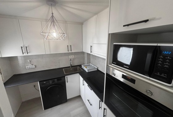 Wiederverkauf - Wohnung / Apartment -
Guardamar del Segura