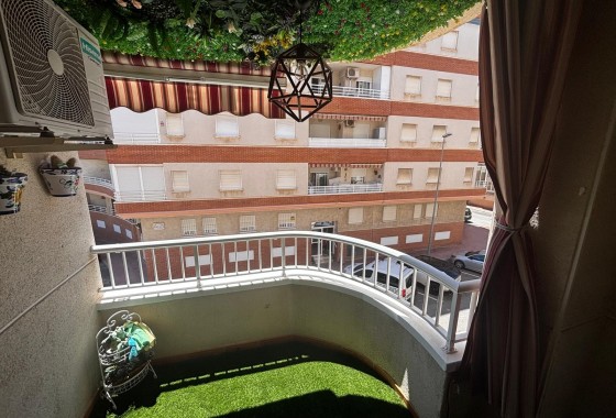 Wiederverkauf - Wohnung / Apartment -
Guardamar del Segura