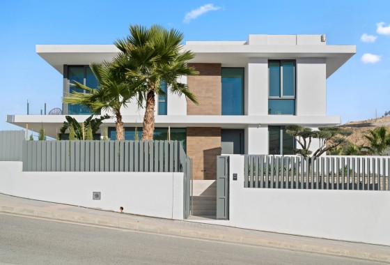 Obra Nueva - Chalet Independiente -
Benidorm