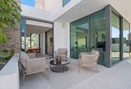 Obra Nueva - Chalet Independiente -
Benidorm