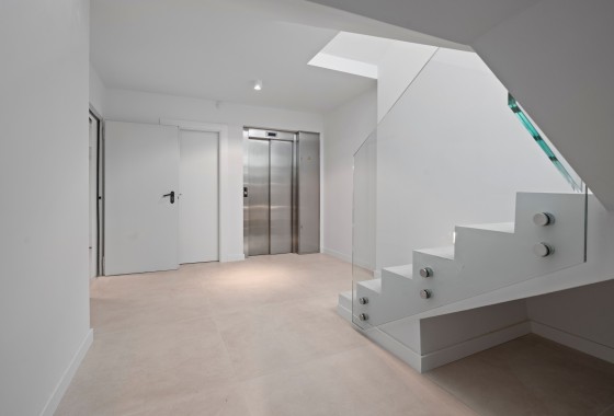 Obra Nueva - Chalet Independiente -
Benidorm