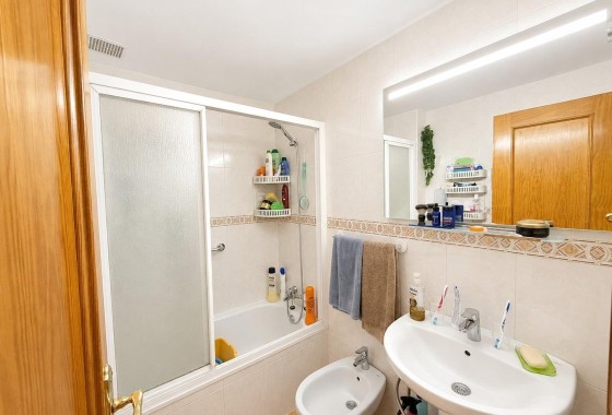 Sprzedaż - Apartament / Mieszkanie -
Torrevieja - Nueva Torrevieja