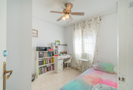 Revente - Villa mitoyenne -
Orihuela Costa - Punta Prima