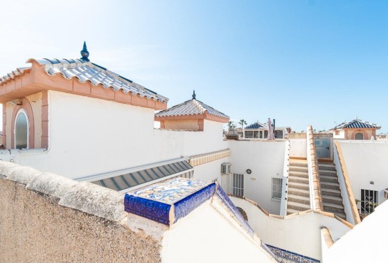 Revente - Villa mitoyenne -
Orihuela Costa - Punta Prima