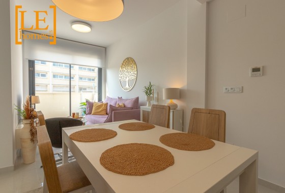 Venta - Apartamento / Piso -
Torrevieja - Costa Blanca