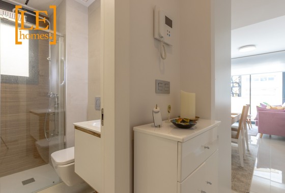 Venta - Apartamento / Piso -
Torrevieja - Costa Blanca