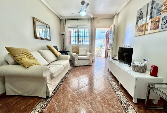 Sprzedaż - Apartament / Mieszkanie -
La Zenia - Costa Blanca