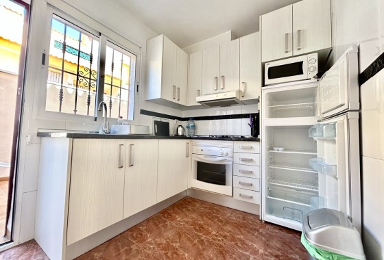 Sprzedaż - Apartament / Mieszkanie -
La Zenia - Costa Blanca