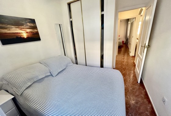 Sprzedaż - Apartament / Mieszkanie -
La Zenia - Costa Blanca
