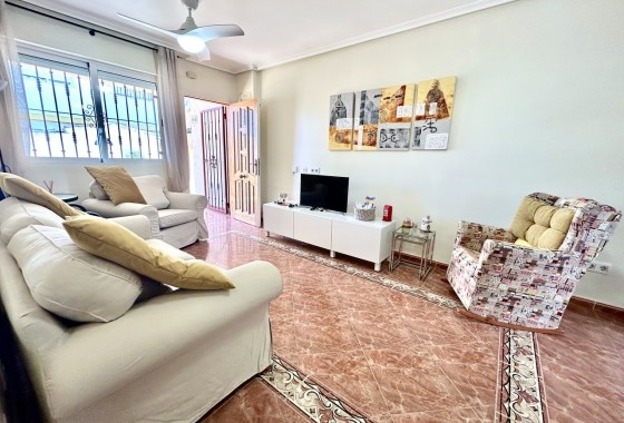 Sprzedaż - Apartament / Mieszkanie -
La Zenia - Costa Blanca