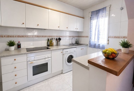 Sprzedaż - Apartament / Mieszkanie -
Torrevieja - Costa Blanca