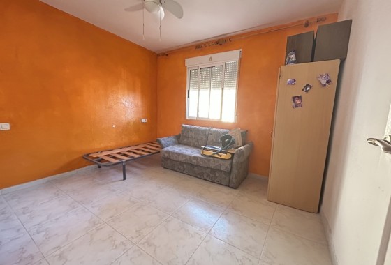 Sprzedaż - Apartament / Mieszkanie -
Torrevieja - Costa Blanca