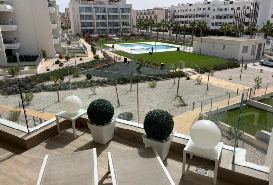 Sprzedaż - Apartament / Mieszkanie -
Villamartín - Costa Blanca