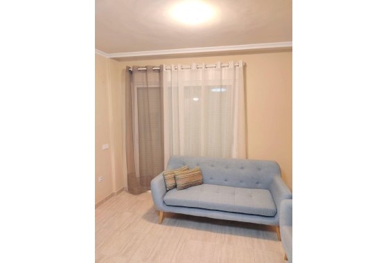 Sprzedaż - Apartament / Mieszkanie -
Guardamar del Segura - puerto deportivo