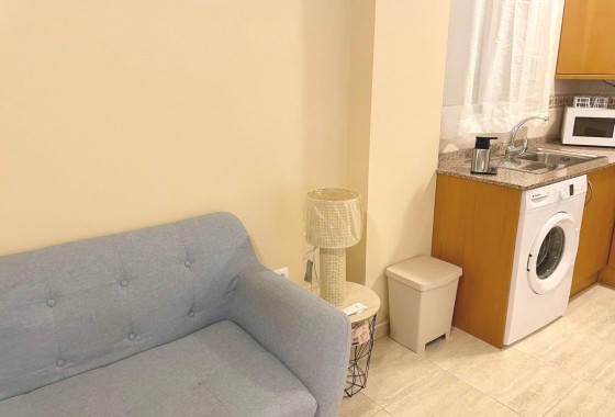Sprzedaż - Apartament / Mieszkanie -
Guardamar del Segura - puerto deportivo