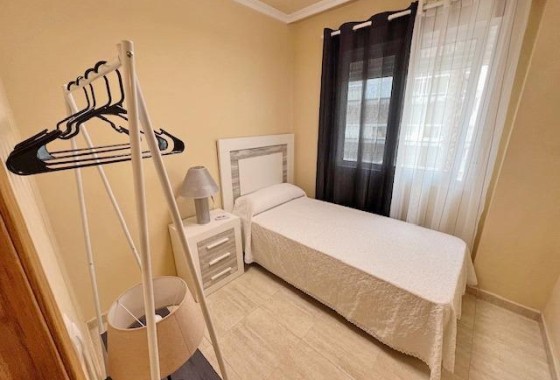 Sprzedaż - Apartament / Mieszkanie -
Guardamar del Segura - puerto deportivo