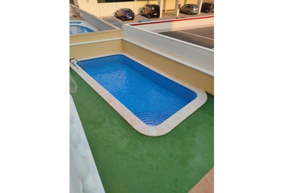 Sprzedaż - Apartament / Mieszkanie -
Guardamar del Segura - puerto deportivo