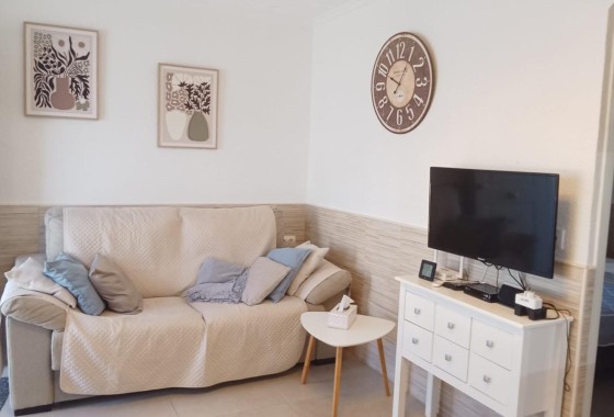 Revente - Appartement -
Torrevieja - Torretas