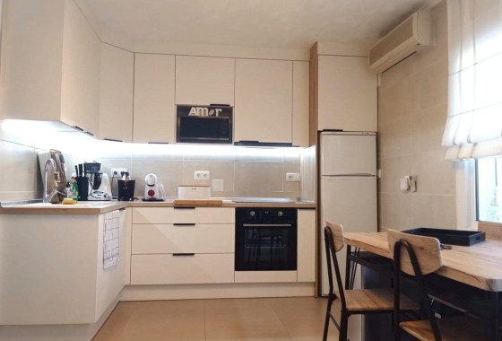Revente - Appartement -
Torrevieja - Torretas