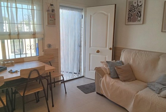 Revente - Appartement -
Torrevieja - Torretas