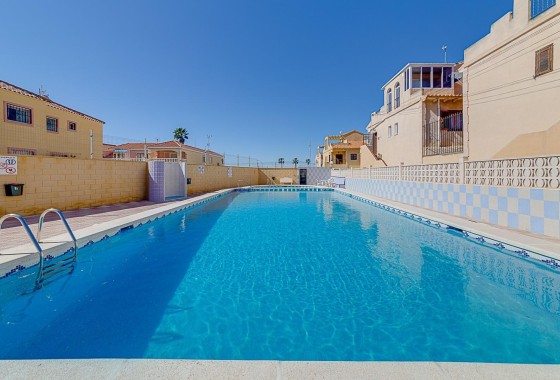 Resale - Wohnung / Apartment -
Torrevieja - La Siesta - El Salado - Torreta