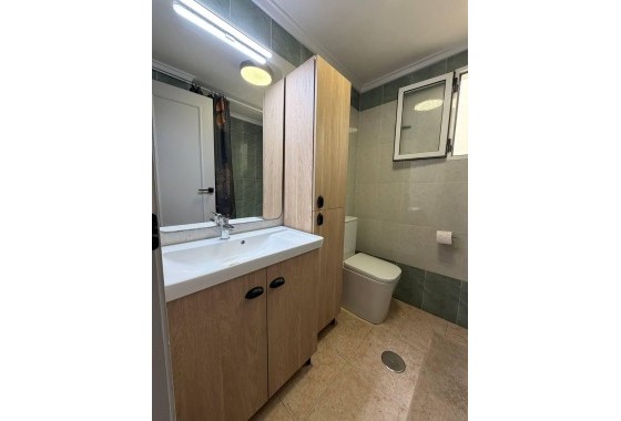 Revente - Appartement -
Torrevieja - Center