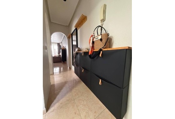 Revente - Appartement -
Torrevieja - Center
