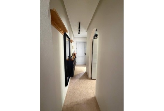 Revente - Appartement -
Torrevieja - Center