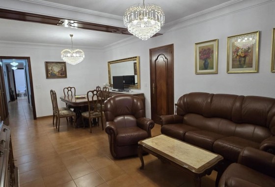 Herverkoop - Appartement / Flat -
Torrevieja - Center