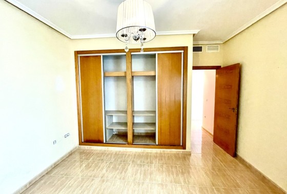 Sprzedaż - Apartament / Mieszkanie -
Formentera del Segura - Formentera de Segura