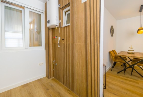 Revente - Appartement -
Torrevieja - Playa del Cura