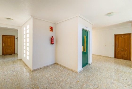 Revente - Appartement -
Torrevieja - Playa del Cura