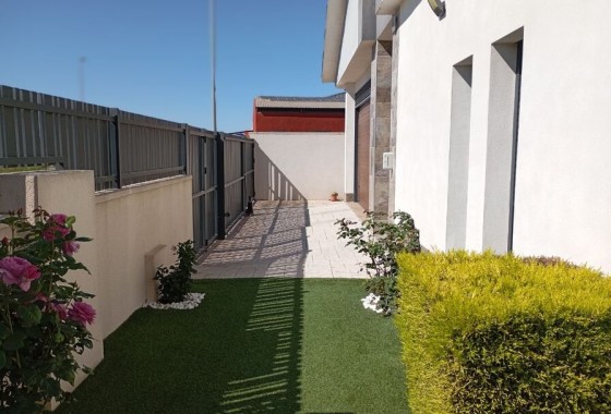 Sale - Detached Villa -
Daya Nueva - Costa Blanca