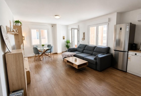 Resale - Wohnung / Apartment -
Torrevieja - Playa del Cura