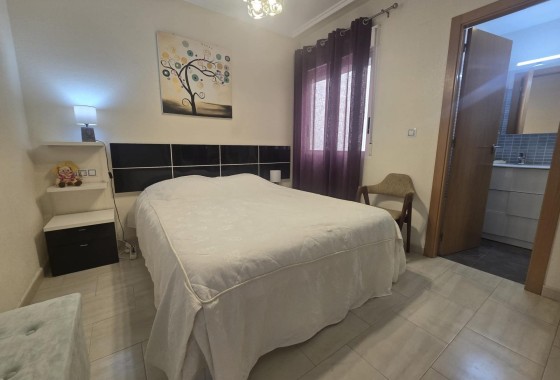 Sale - Apartment Flat -
Torrevieja - Center