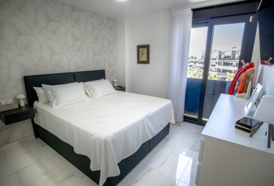Venta - Apartamento / Piso -
Los Altos - AMANECER