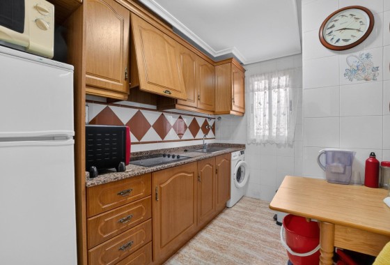 Venta - Apartamento / Piso -
Torrevieja - Playa de los Locos