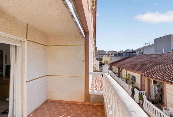Venta - Apartamento / Piso -
Torrevieja - Playa de los Locos