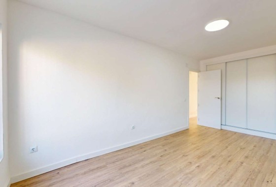 Herverkoop - Appartement / Flat -
Orihuela - Inland
